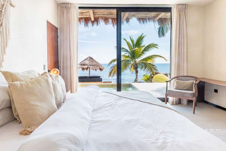 Bedroom 1 - Master Suite