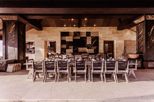 Alfresco Dining
