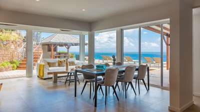 Alfresco Dining