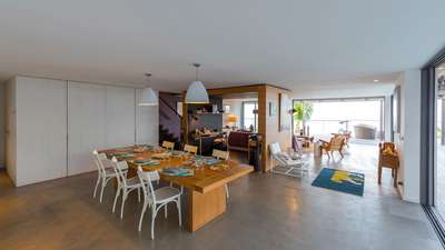 Spacious Interiors