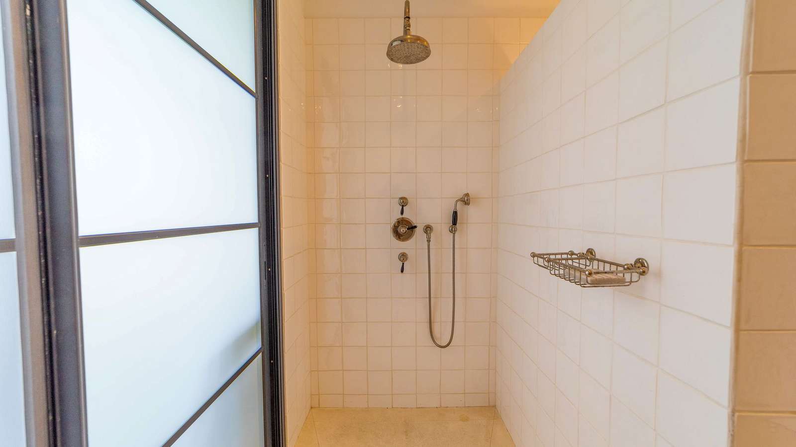 Property image 65