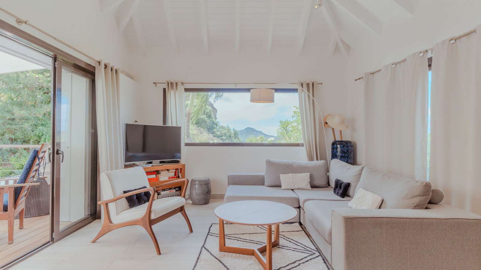 Property image 100