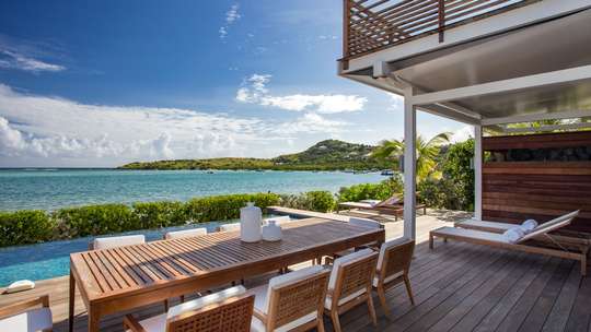 Alfresco Dining