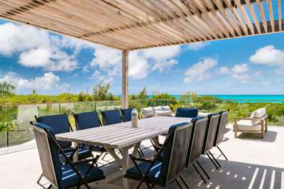 Alfresco Dining