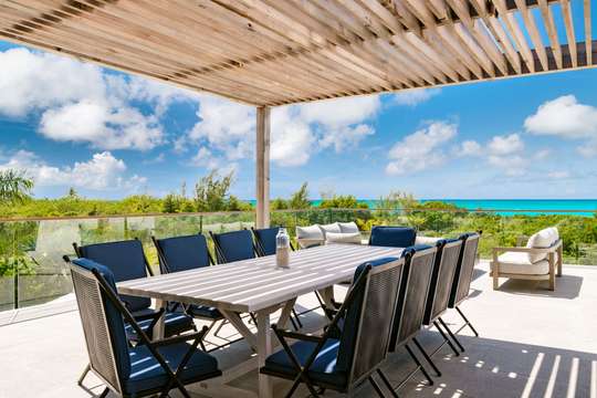 Alfresco Dining