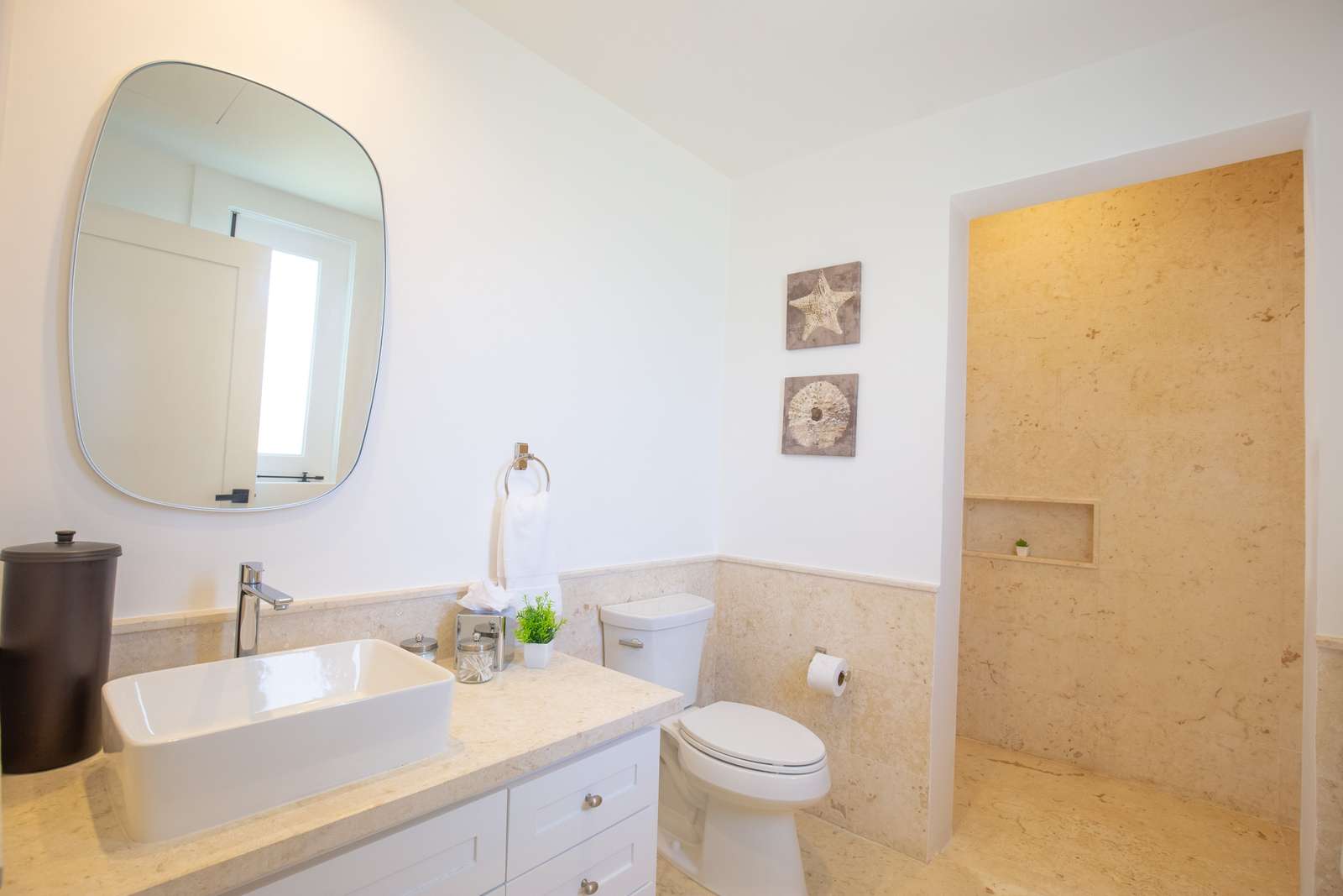 Property image 44