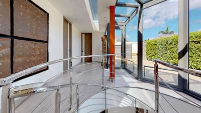 Unique Architecture