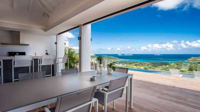 Alfresco Dining