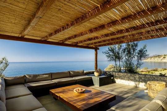 Outdoor Lounge Areas
