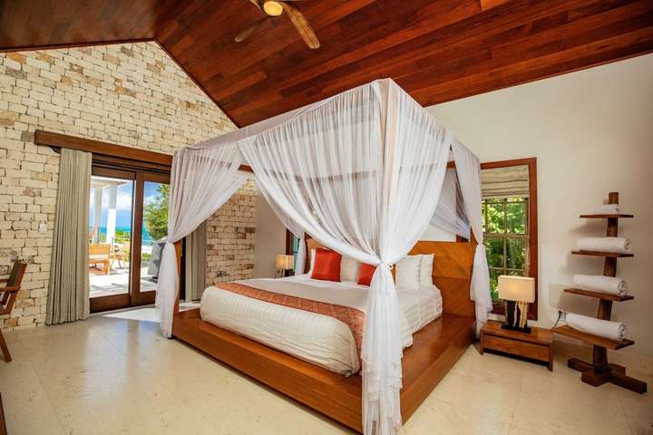 Bedroom 1 - Master Suite