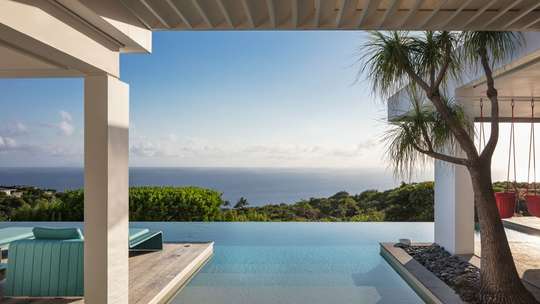 Heated Infinity Pool