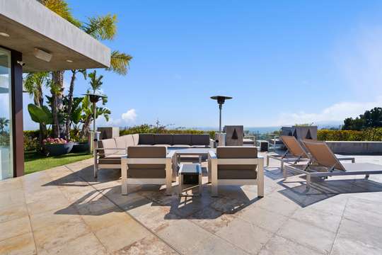 Outdoor Lounge Area