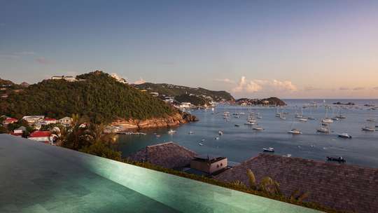 Heated Infinity Pool