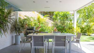 Alfresco Dining