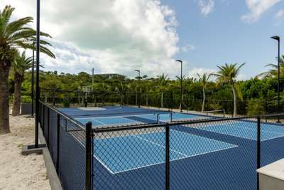 Tennis Court (Shared)