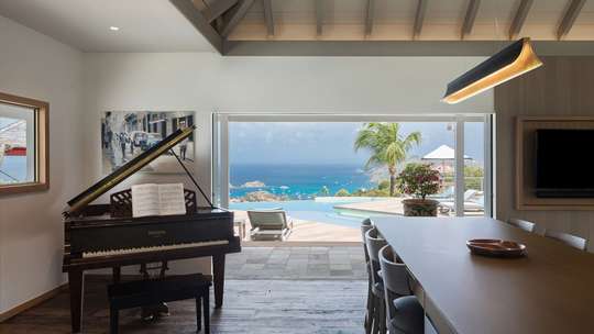 Grand Piano