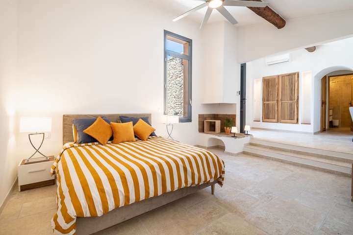 Bedroom 1 - Master Suite