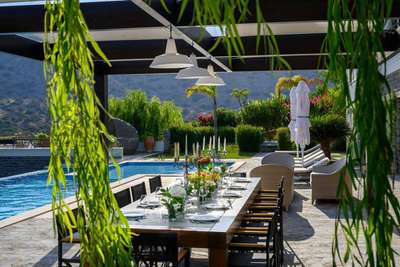 Alfresco Dining