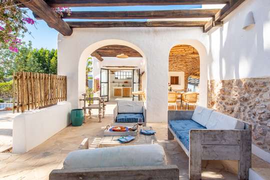 Outdoor Lounge Area