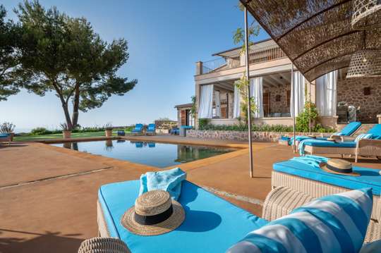 Private Pool