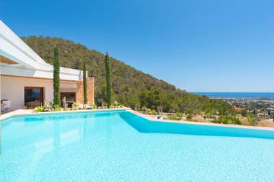 Infinity Pool