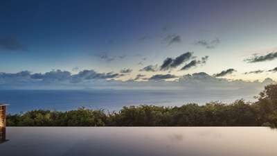 Heated Infinity Pool