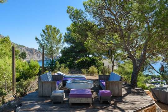 Outdoor Lounge Area