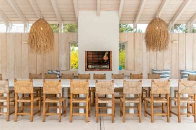 Alfresco Dining