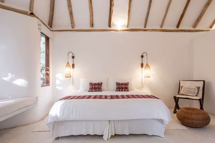 Bedroom 5 - Garden Suite