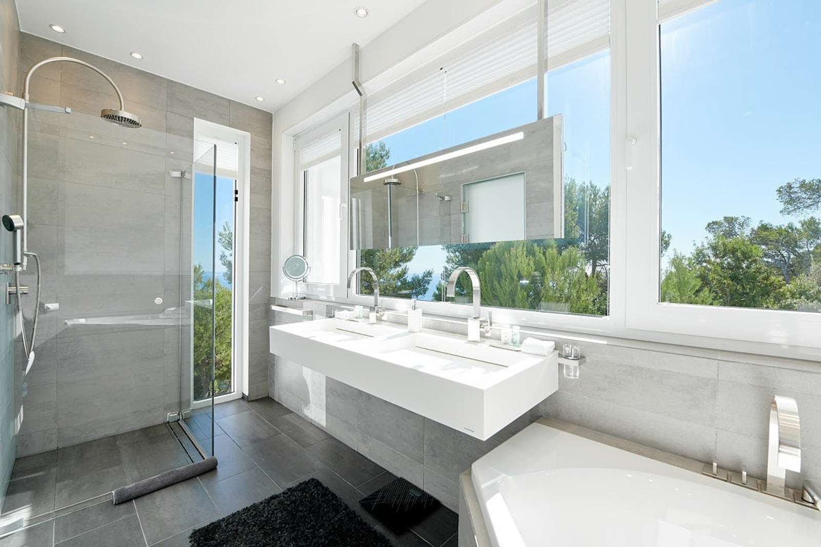 Property image 43