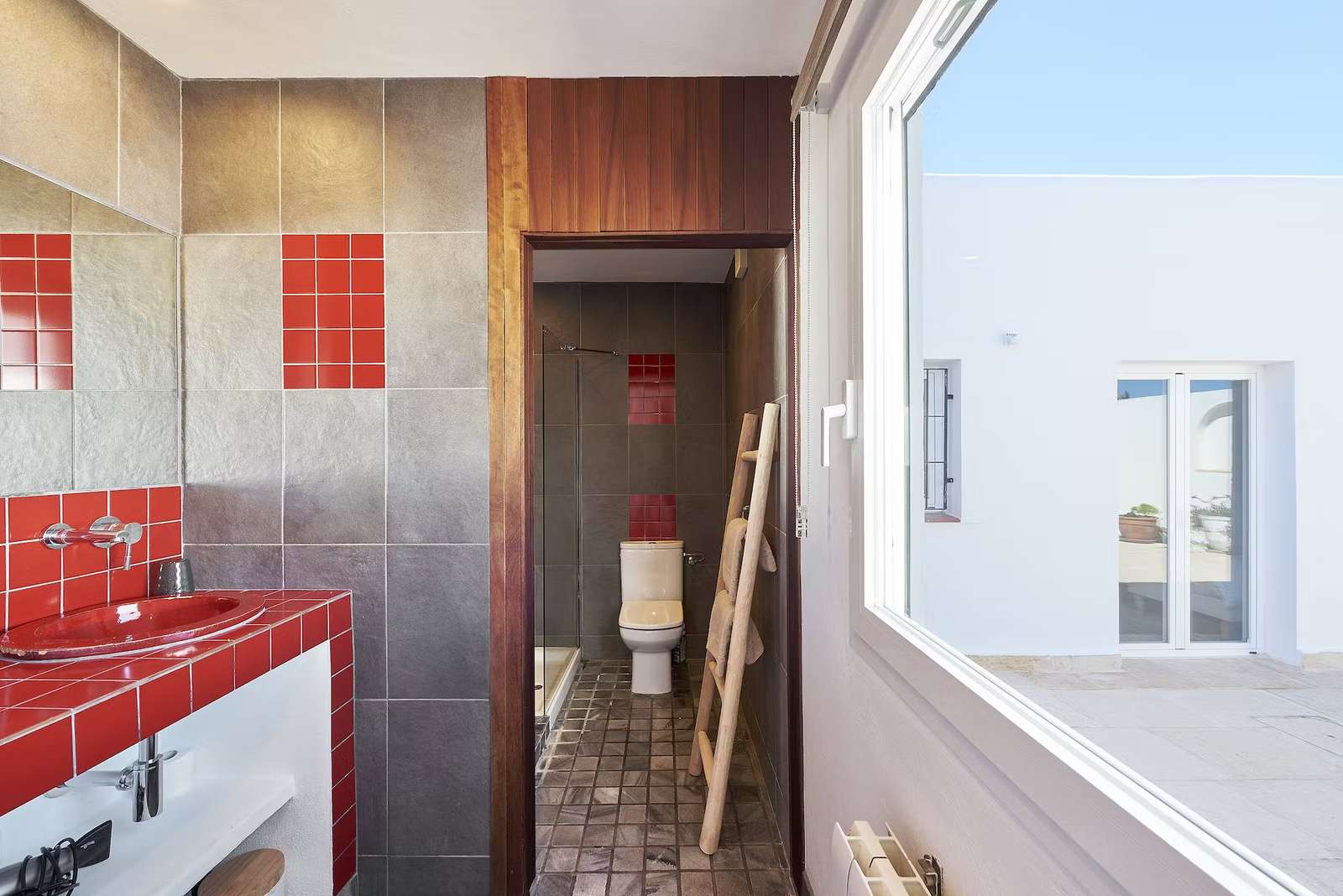 Property image 32