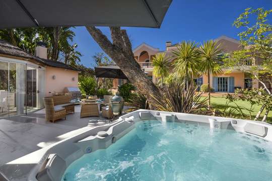 Jacuzzi