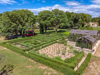Fruit & Vegetable Garden
