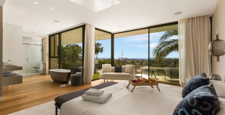 Bedroom 1 - Master Suite