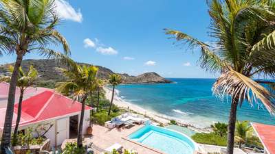 Private pool and terrace at Villa Chant De L'océan overlooking the sparkling Caribbean sea in Toiny, St-Barths.