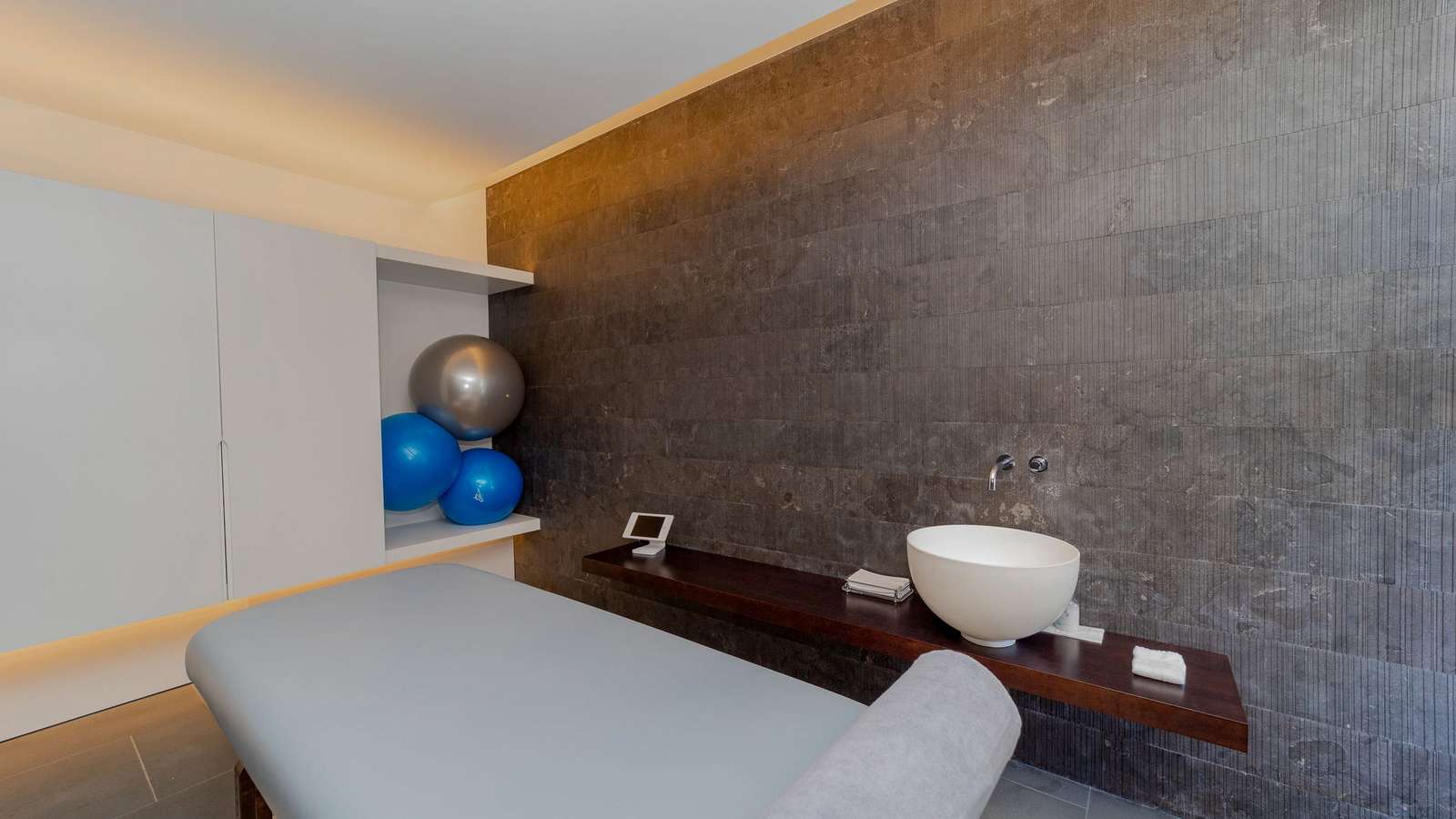 Property image 121