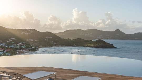 Heated Infinity Pool