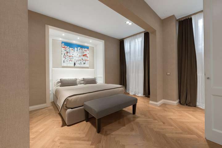 Bedroom 1 - King master bedroom