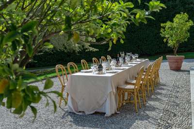 Alfresco Dining