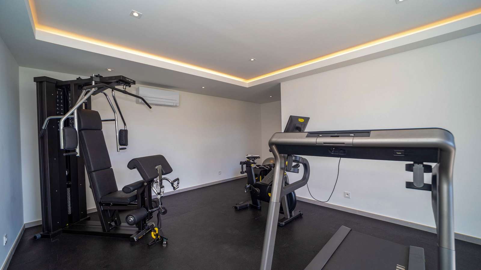 Property image 63