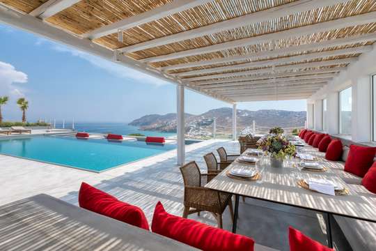 Alfresco Dining