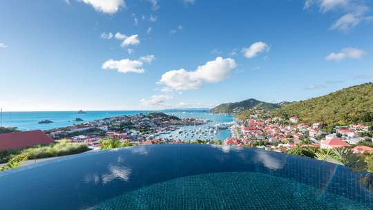Infinity Pool