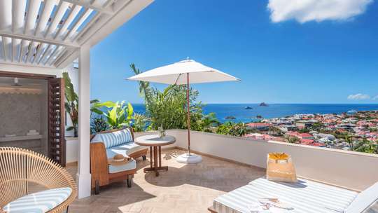 Outdoor Lounge Area