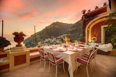Alfresco Dining