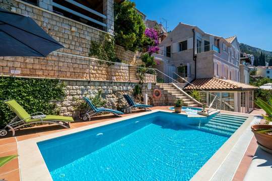 Private Pool