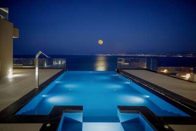 Infinity Pool
