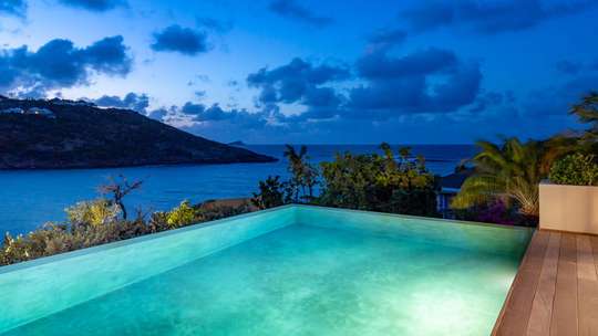 Infinity Pool