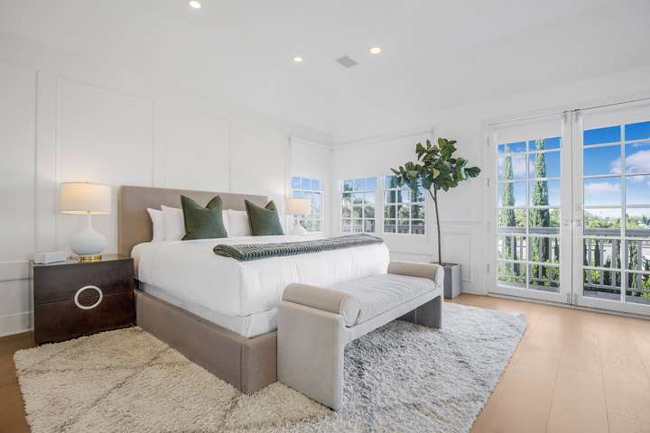 Bedroom 1 - Master Suite