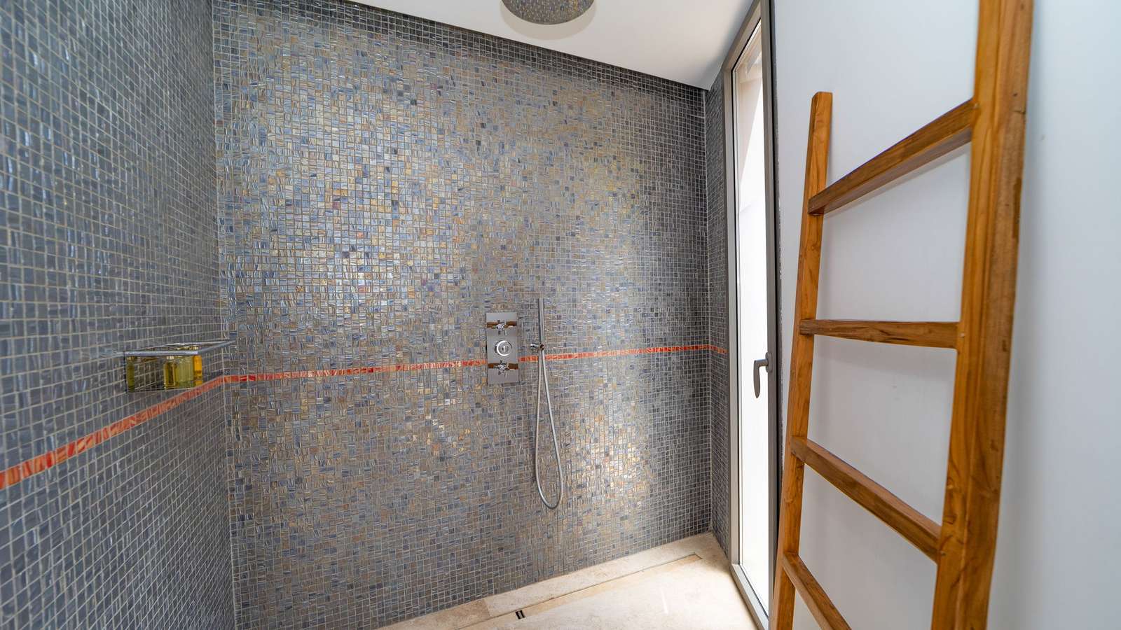 Property image 87