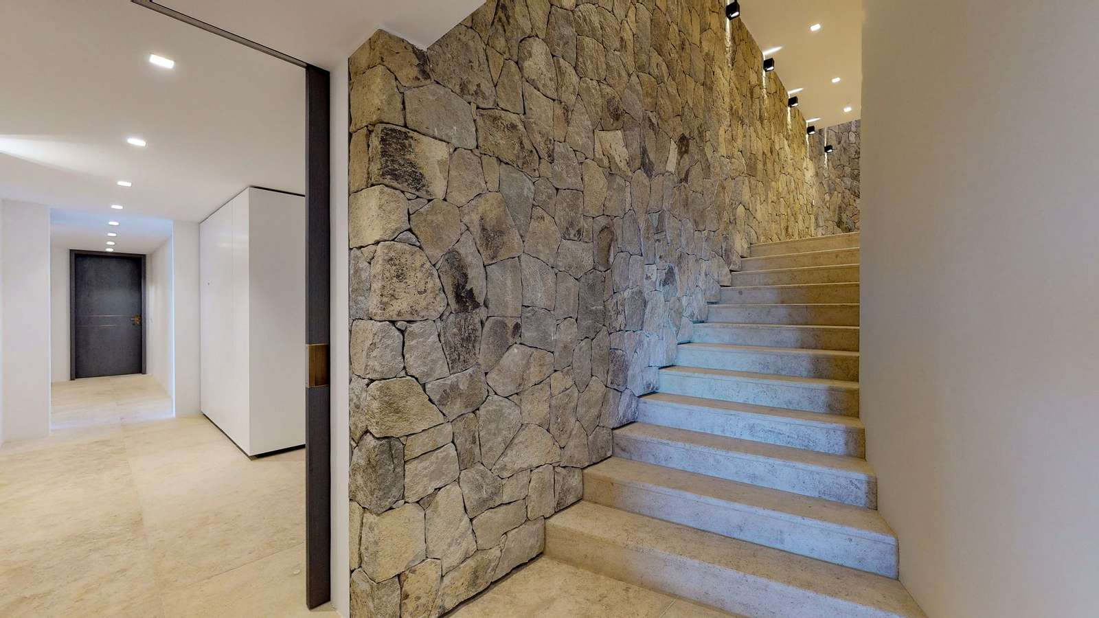 Property image 160